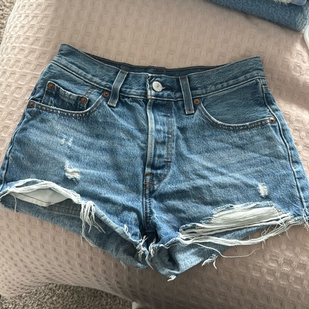 Levi’s 501 shorts